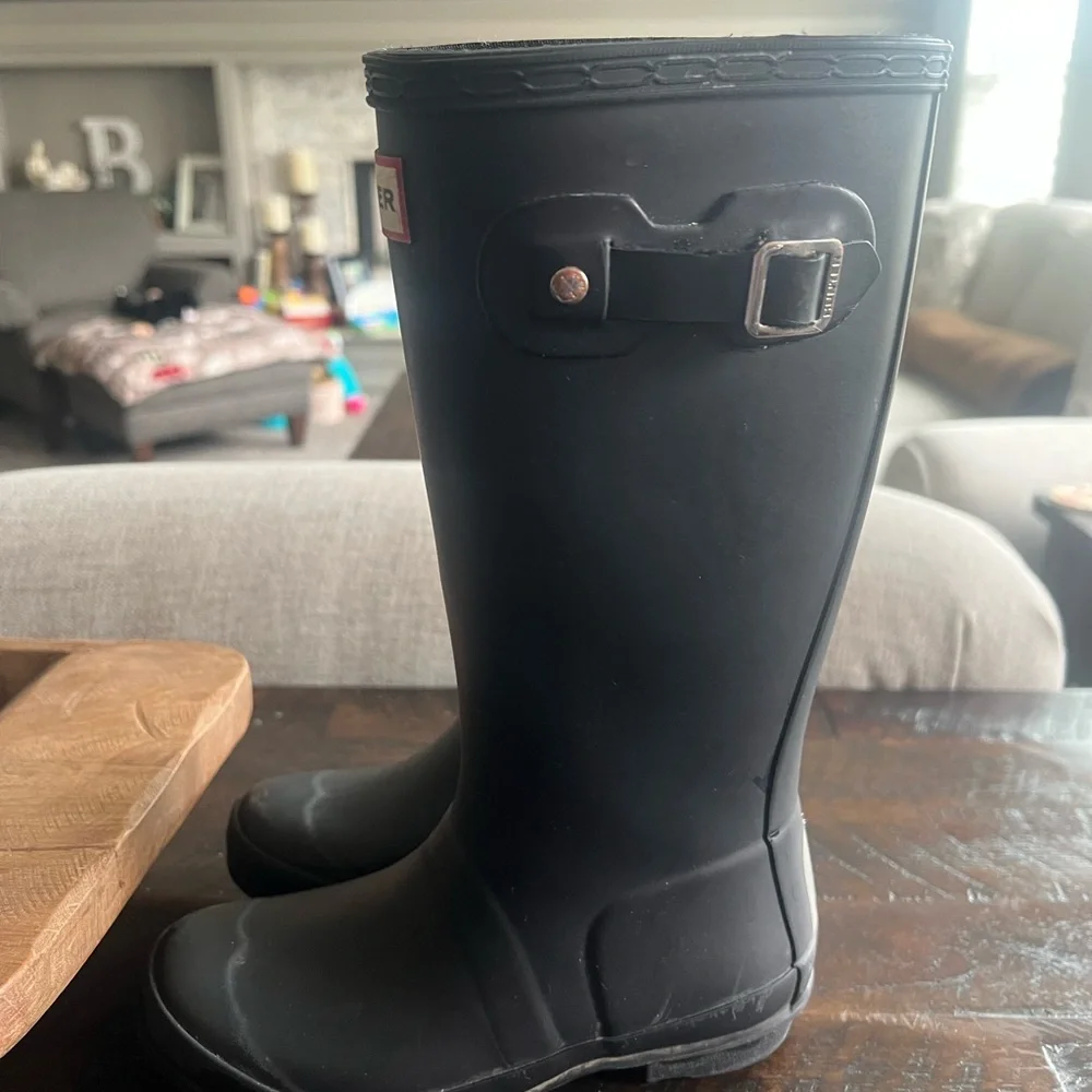 Hunter Kids Black Rain Boots with Red Logo
